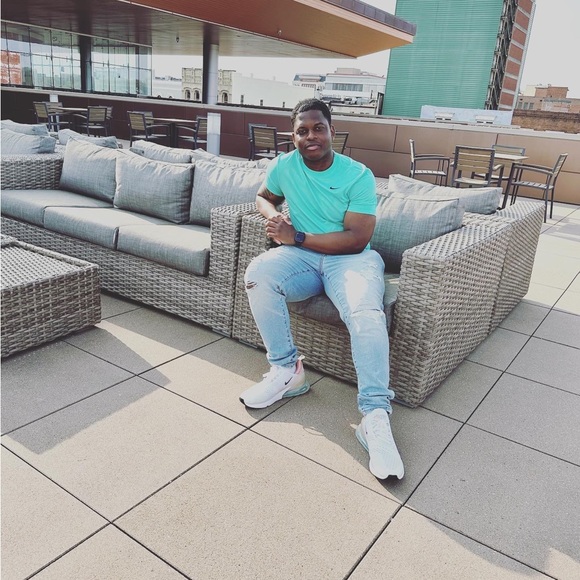 Meet your Posher, Cordy - Picture 1 of 1